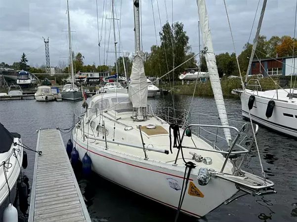 Albin Ballad 30 | Eleonora