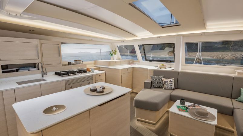 Fountaine Pajot Quatuor 44 | Emma Rose