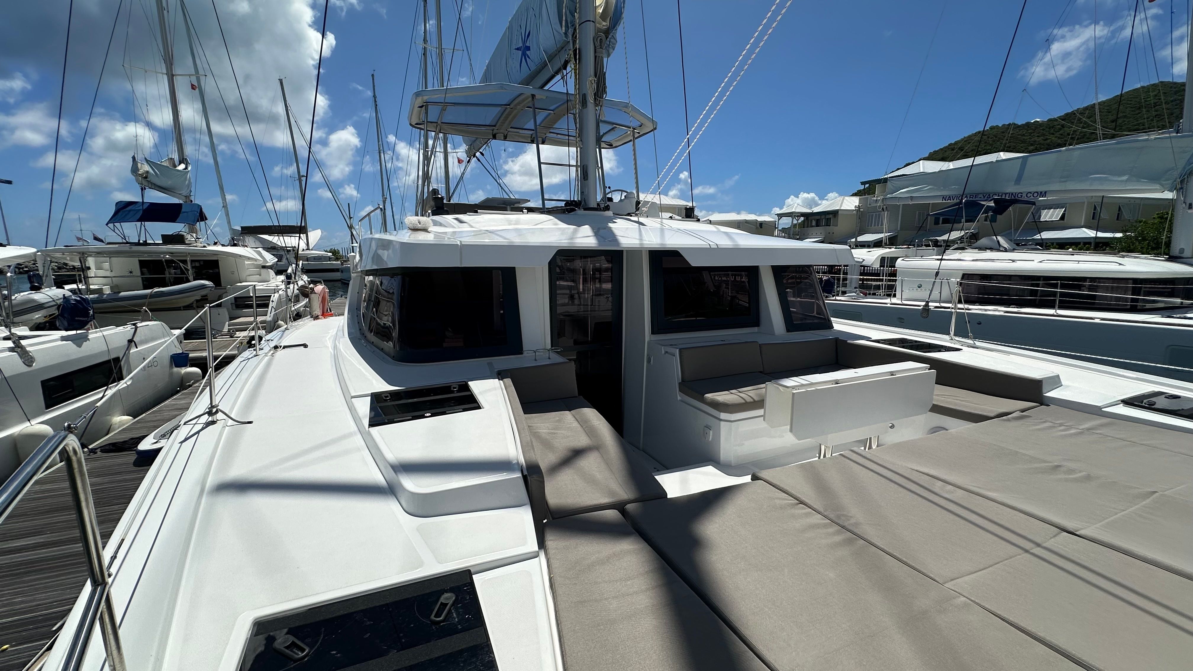 Bali 4.6 | Still Wandering