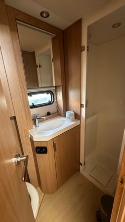 Bali 4.6 | Still Wandering