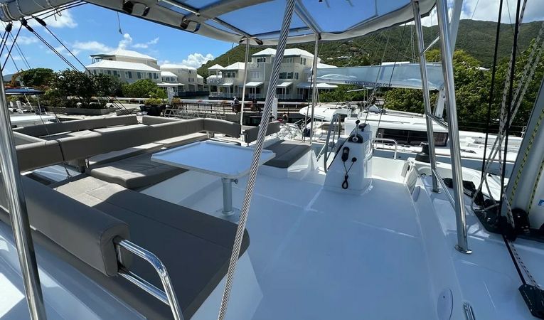 Bali 4.6 | Still Wandering