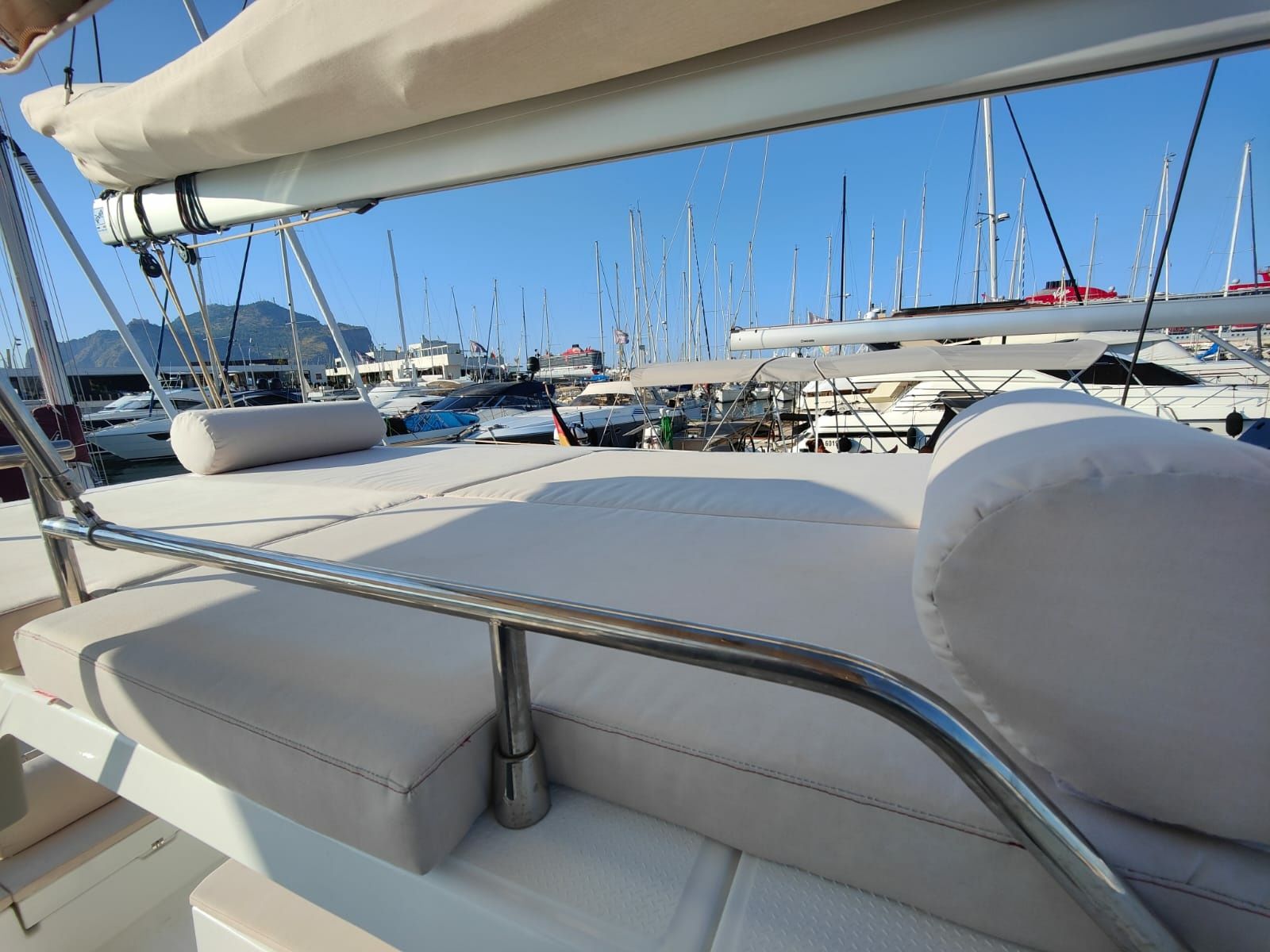 Fountaine Pajot Astrea 42 | Rossa