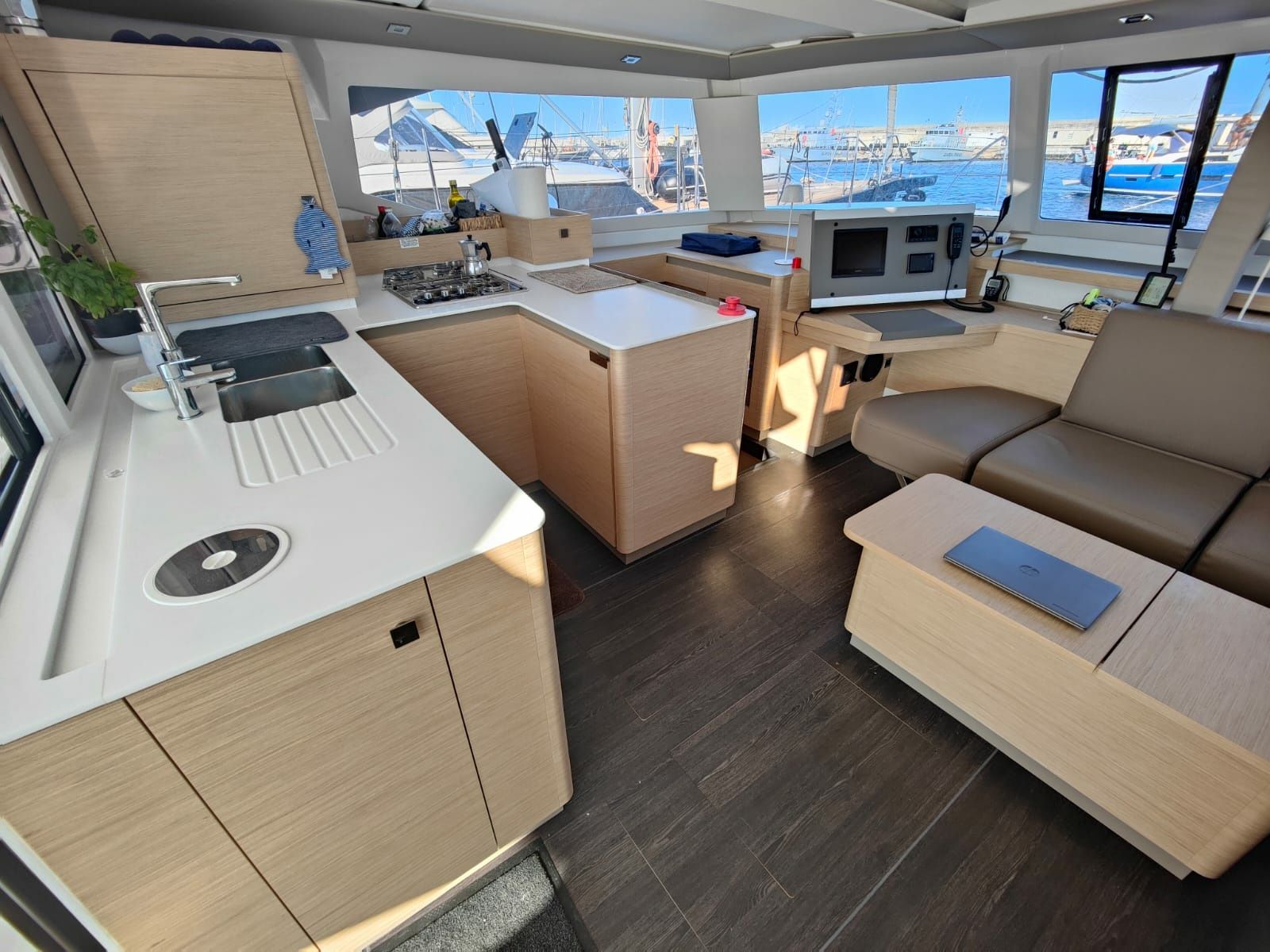 Fountaine Pajot Astrea 42 | Rossa
