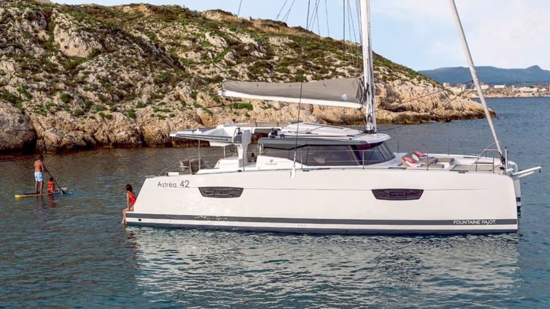 Fountaine Pajot Astrea 42 | Satellite