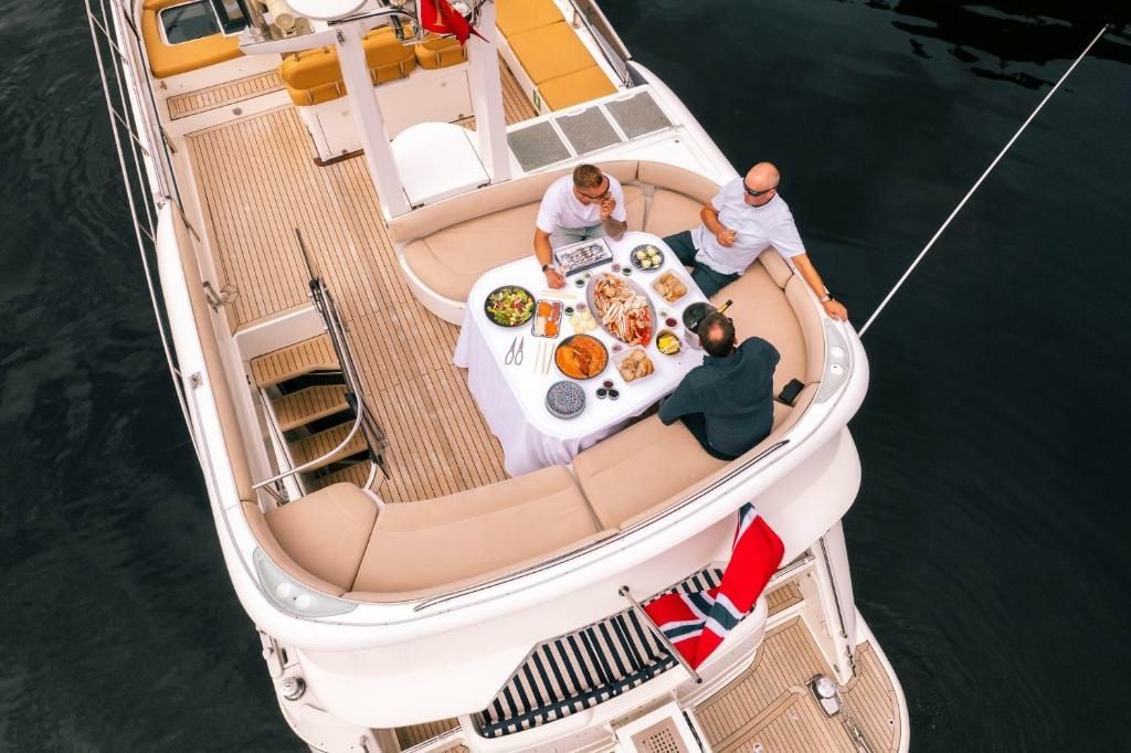 Fairline 58 | Squadron