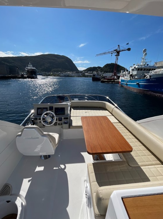 Fairline Squadron 58 | Fjord Magic