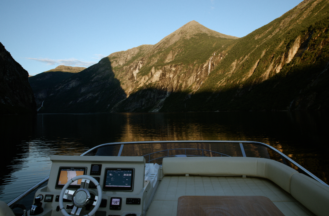 Fairline Squadron 58 | Fjord Magic