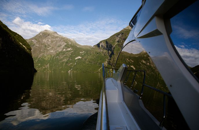 Fairline Squadron 58 | Fjord Magic