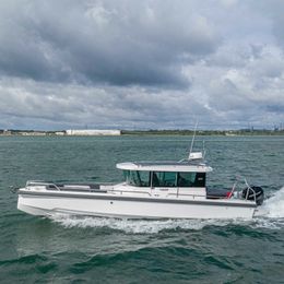 Axopar 28 Cabin | Maverick