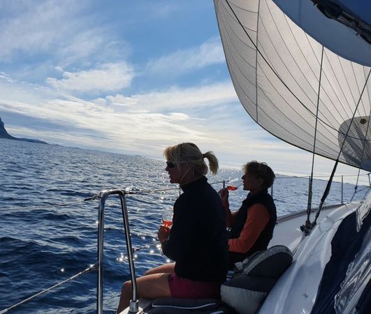 Bavaria Cruiser 46 | Hunt 2