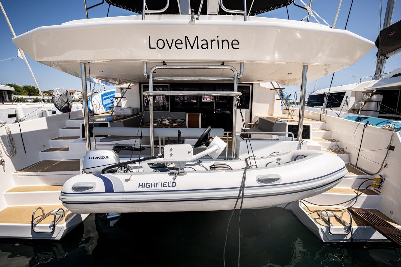 Dufour 48 | LoveMarine