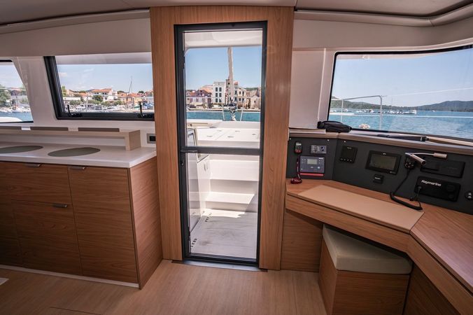 Bali 4.6 | Love Story