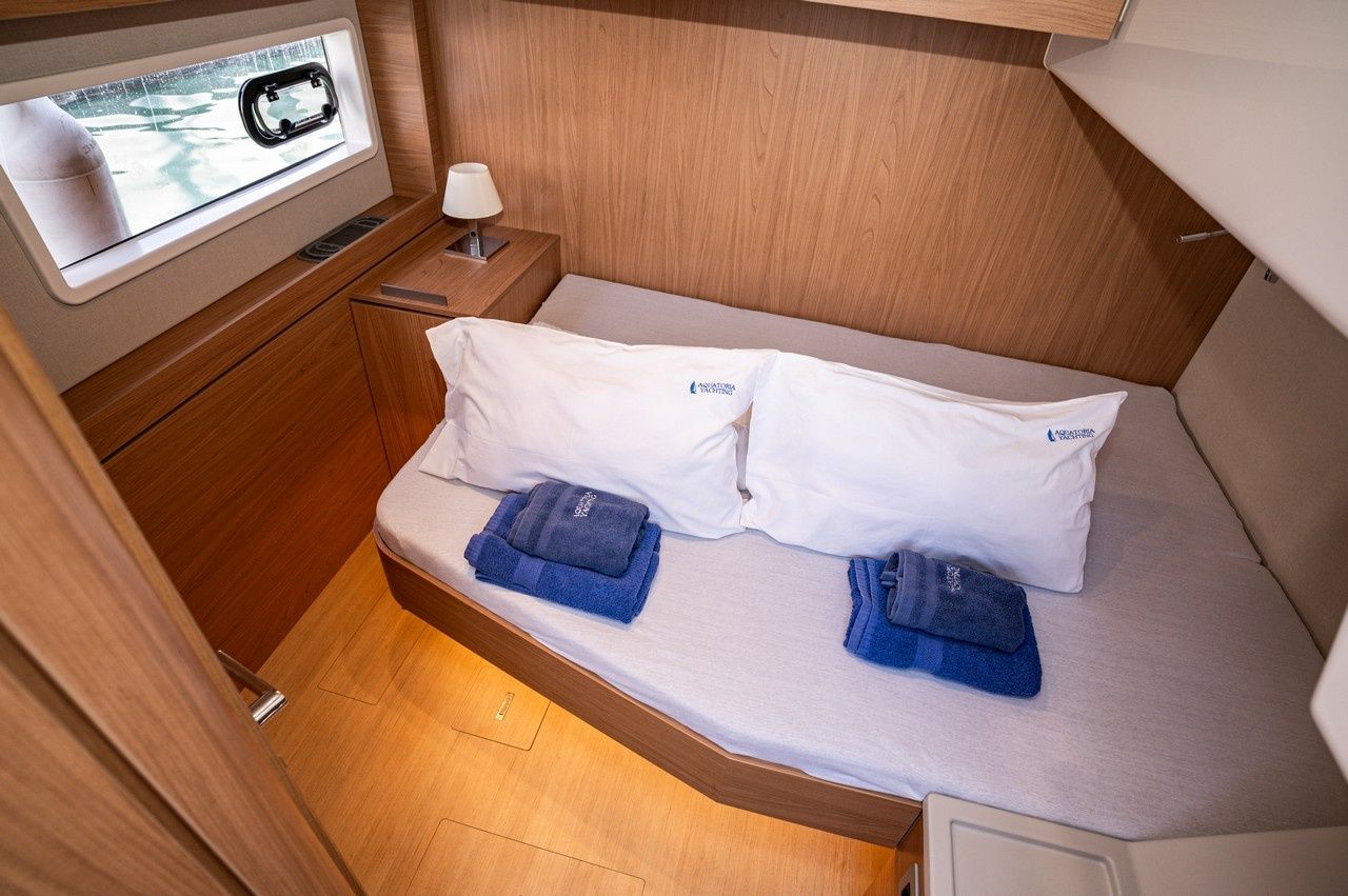 Bali 4.6 | Love Story