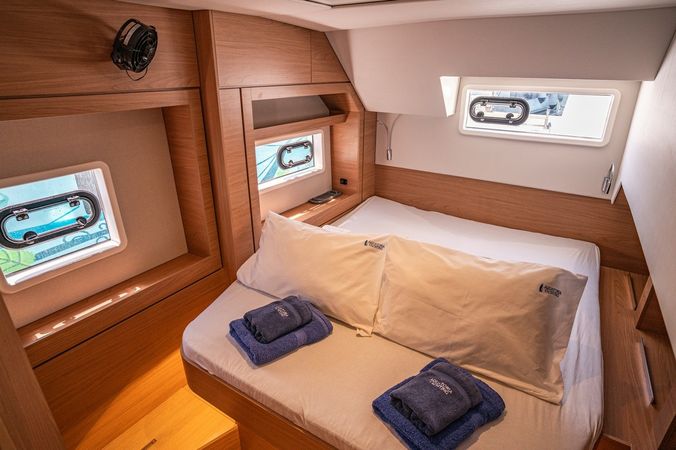 Bali 4.6 | Love Story