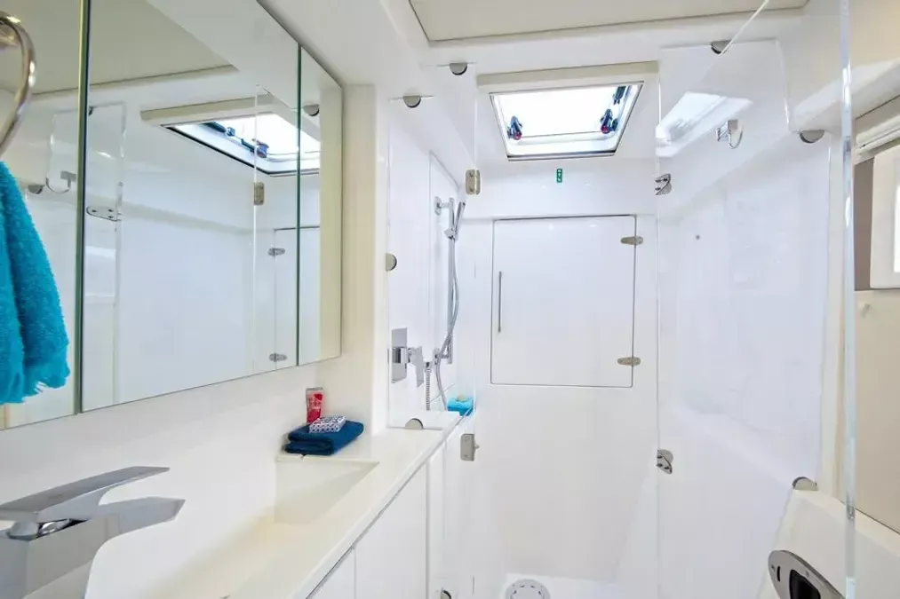 Leopard 43 PC | Moorings 20