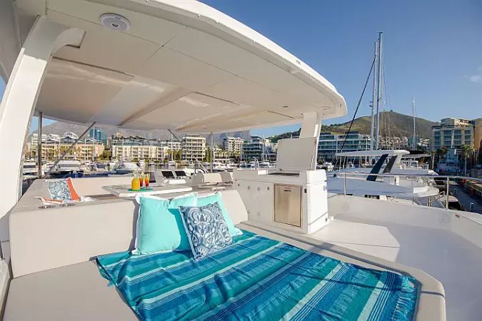 Leopard 53 | Moorings 21