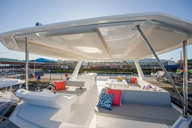 Leopard 53 | Moorings 21