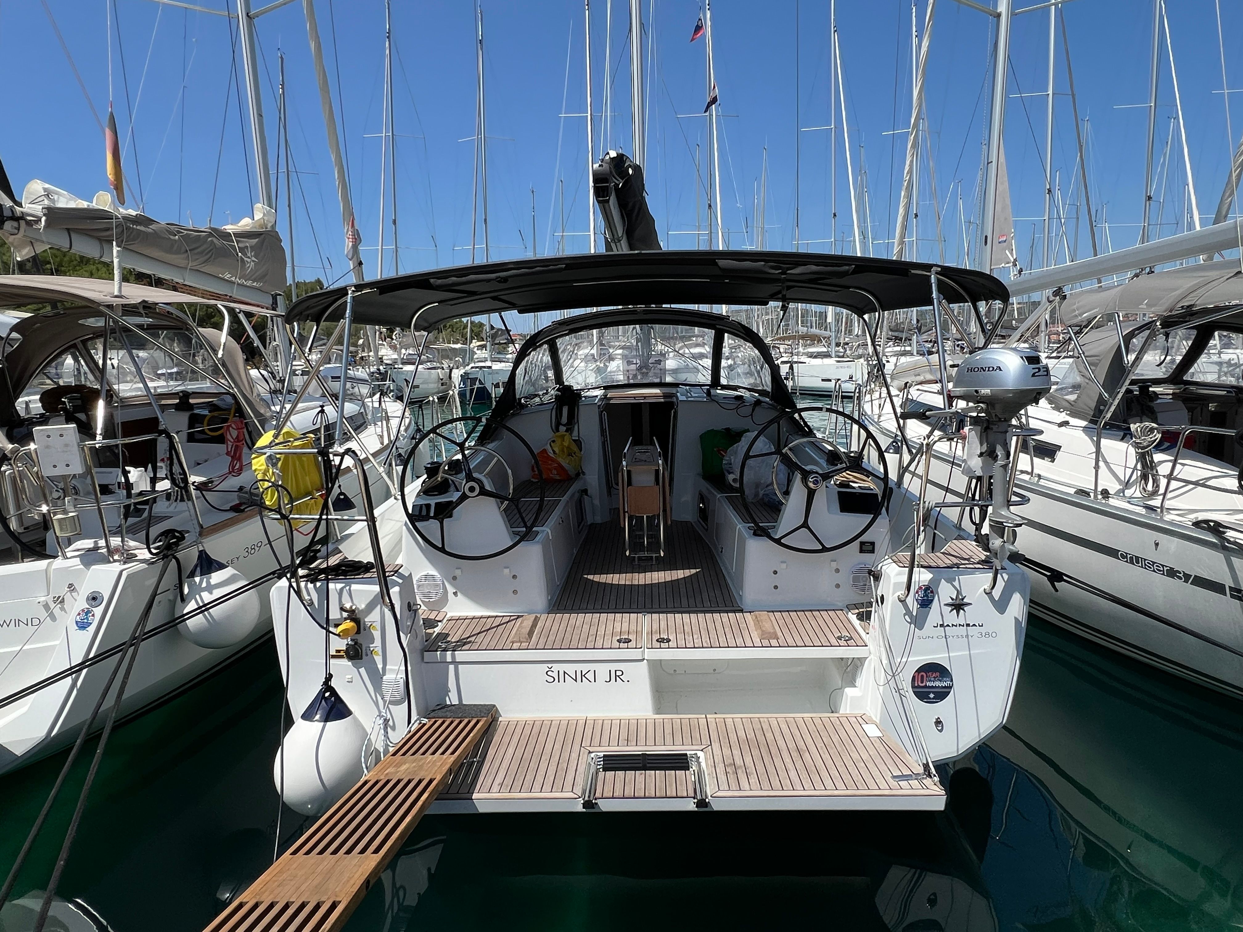 Jeanneau Sun Odyssey 380 | Sinki Jr.