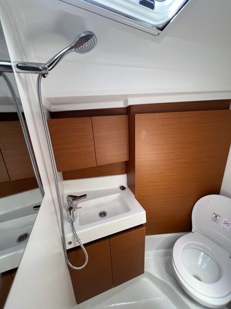 Jeanneau Sun Odyssey 380 | Sinki Jr.