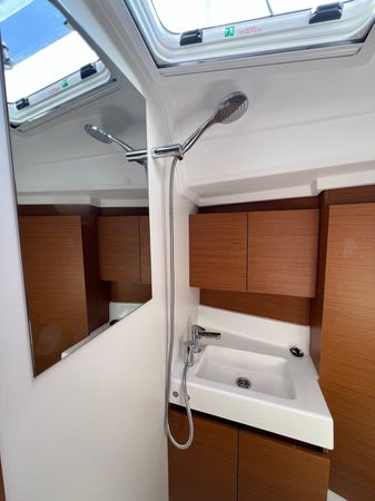 Jeanneau Sun Odyssey 380 | Sinki Jr.