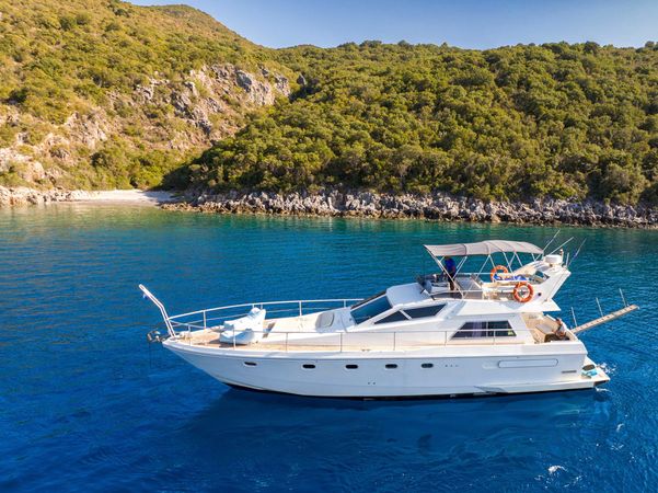 Ferretti 50 | B-Fly