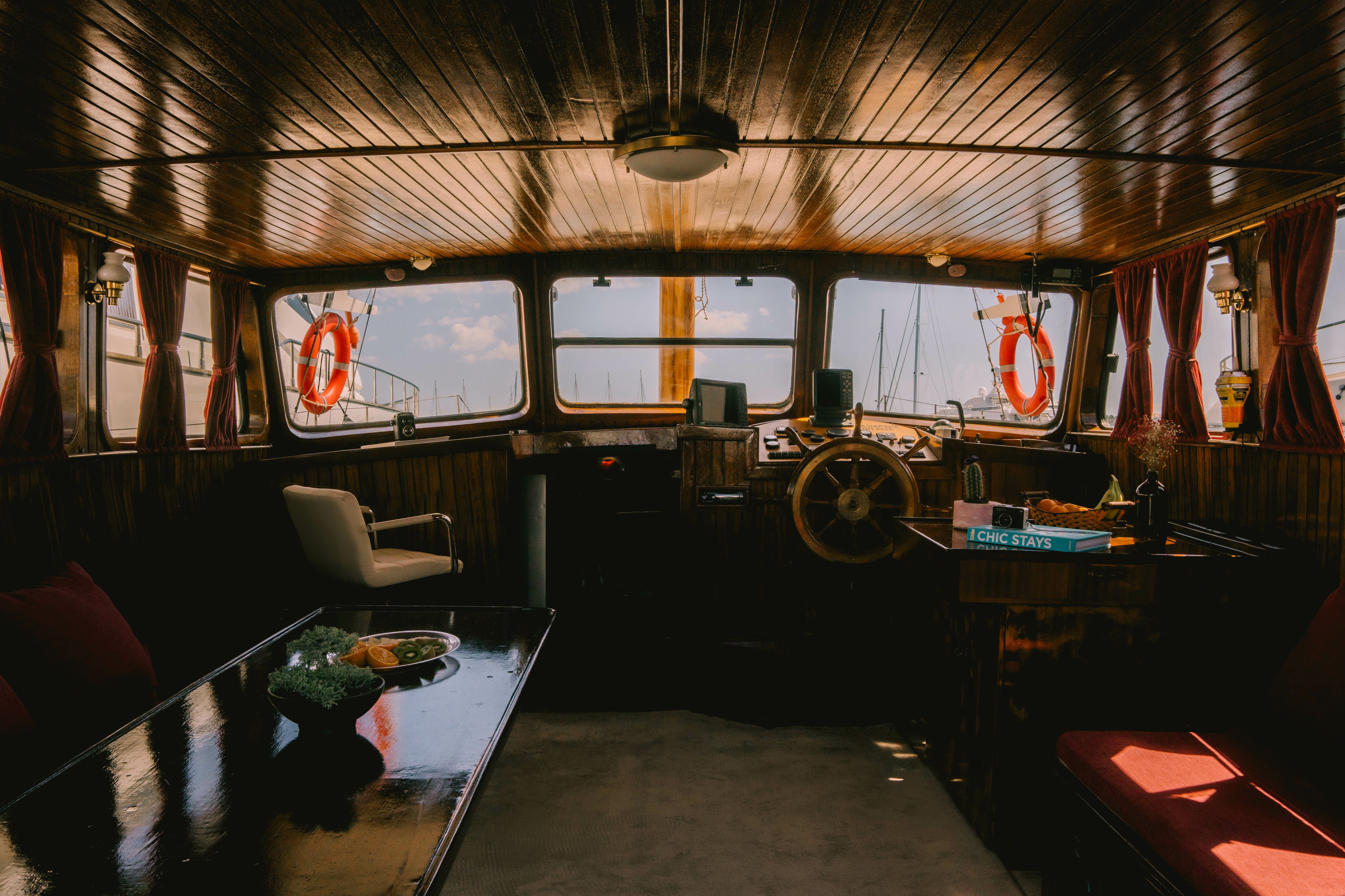 Custom Built 52 | Taxiarchis