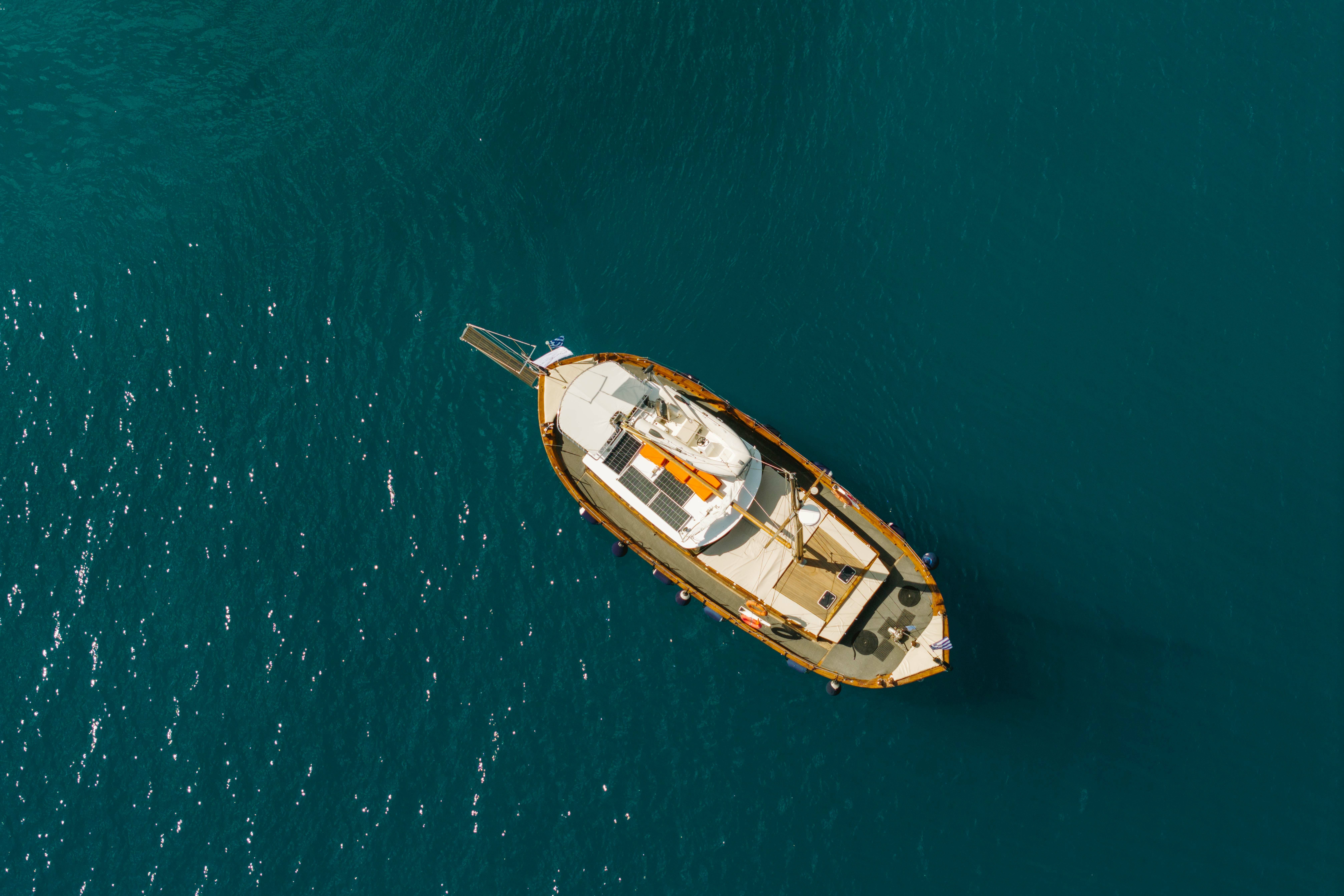 Custom Built 52 | Taxiarchis