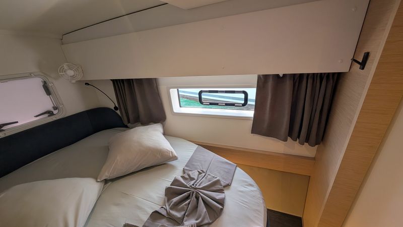 Fountaine Pajot New 41 | Lekanoo
