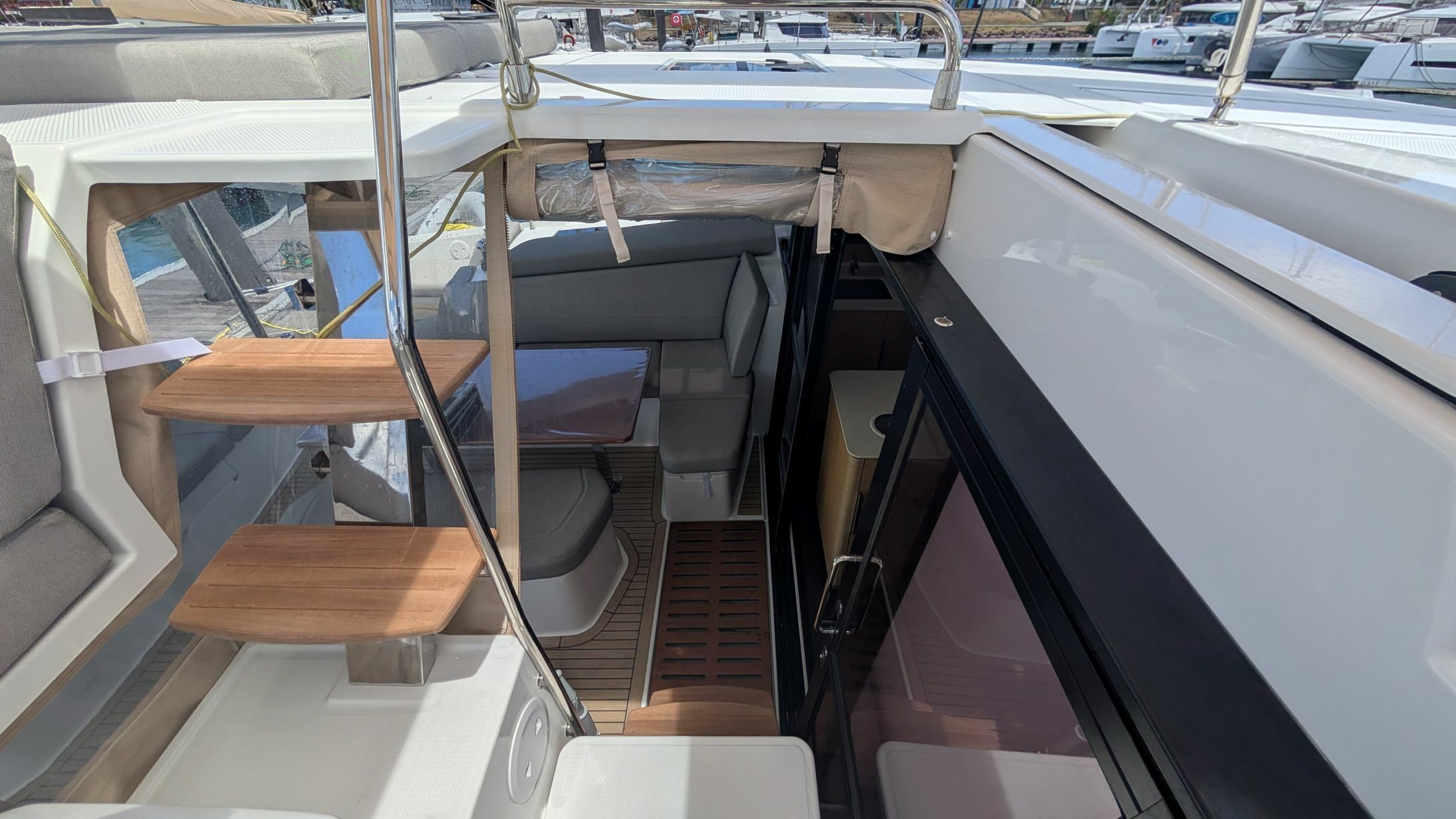 Fountaine Pajot New 41 | Lekanoo
