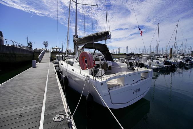 Dufour 37 | Vethi