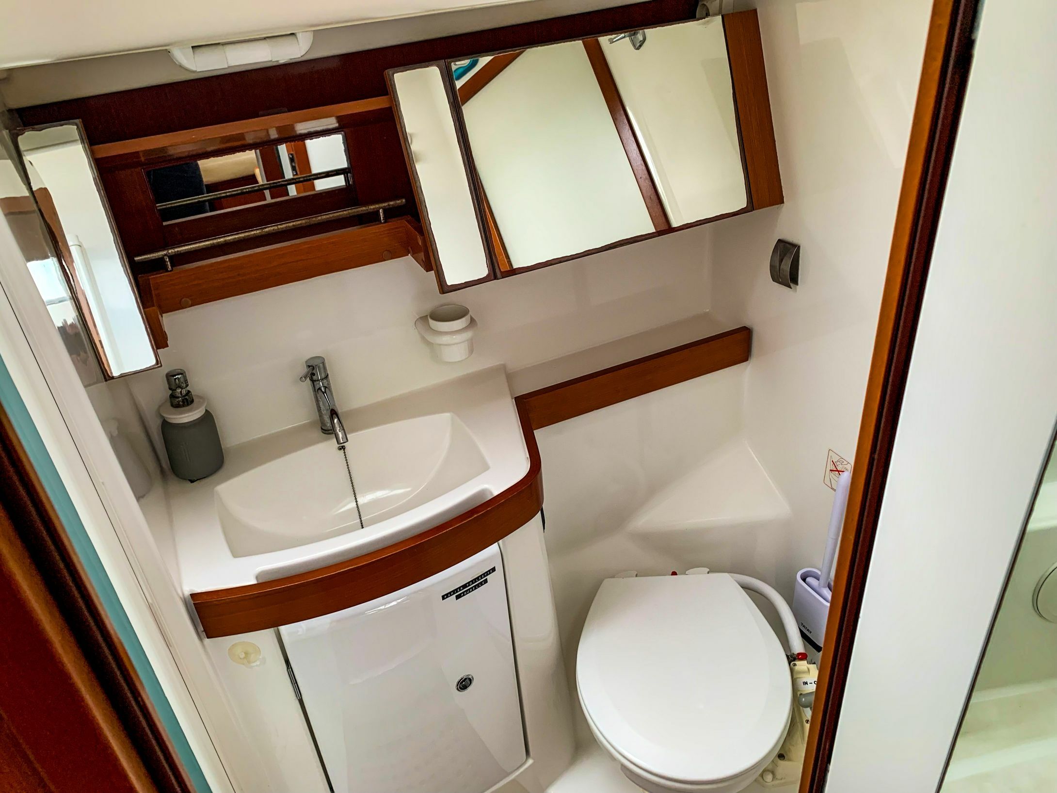 Beneteau Oceanis 40 | Un Jour