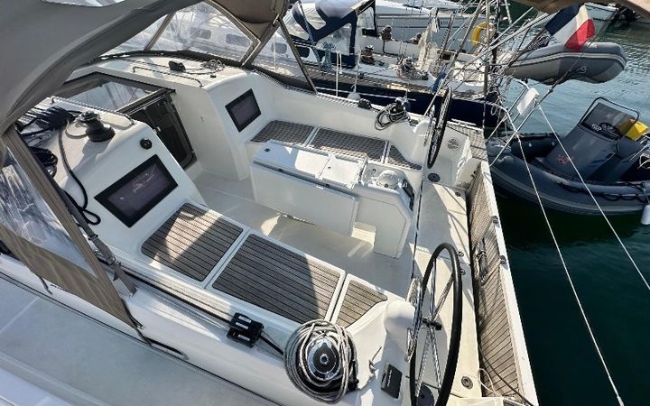 Jeanneau Sun Odyssey 410 | Jamilo