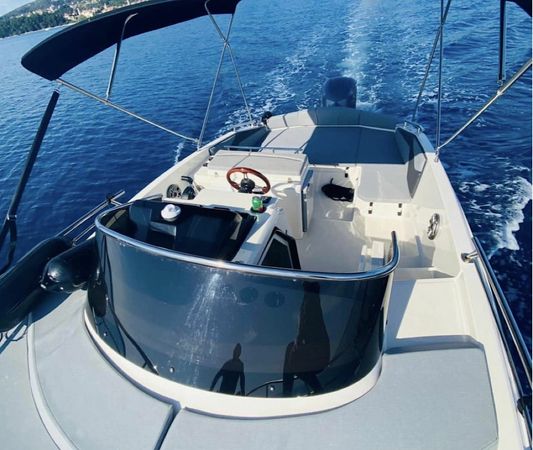 Trimarchi Dylet 85 | Nicol