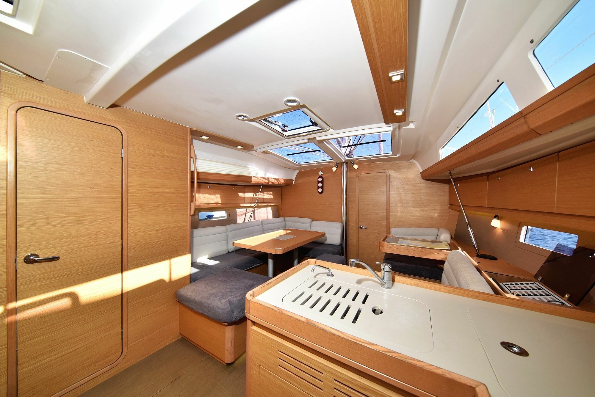 Dufour 412 | Eurus