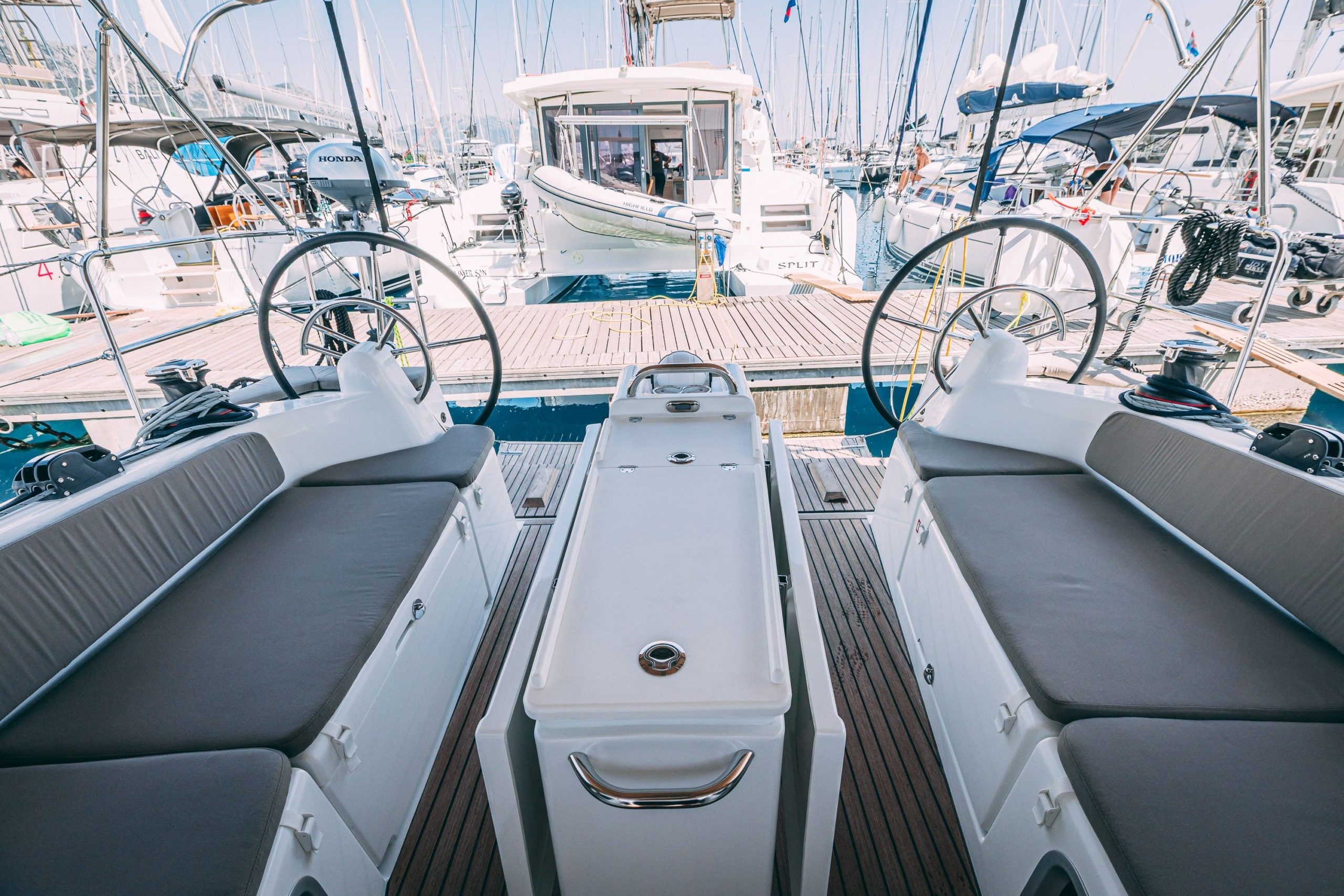 Jeanneau Sun Odyssey 410 | Purr