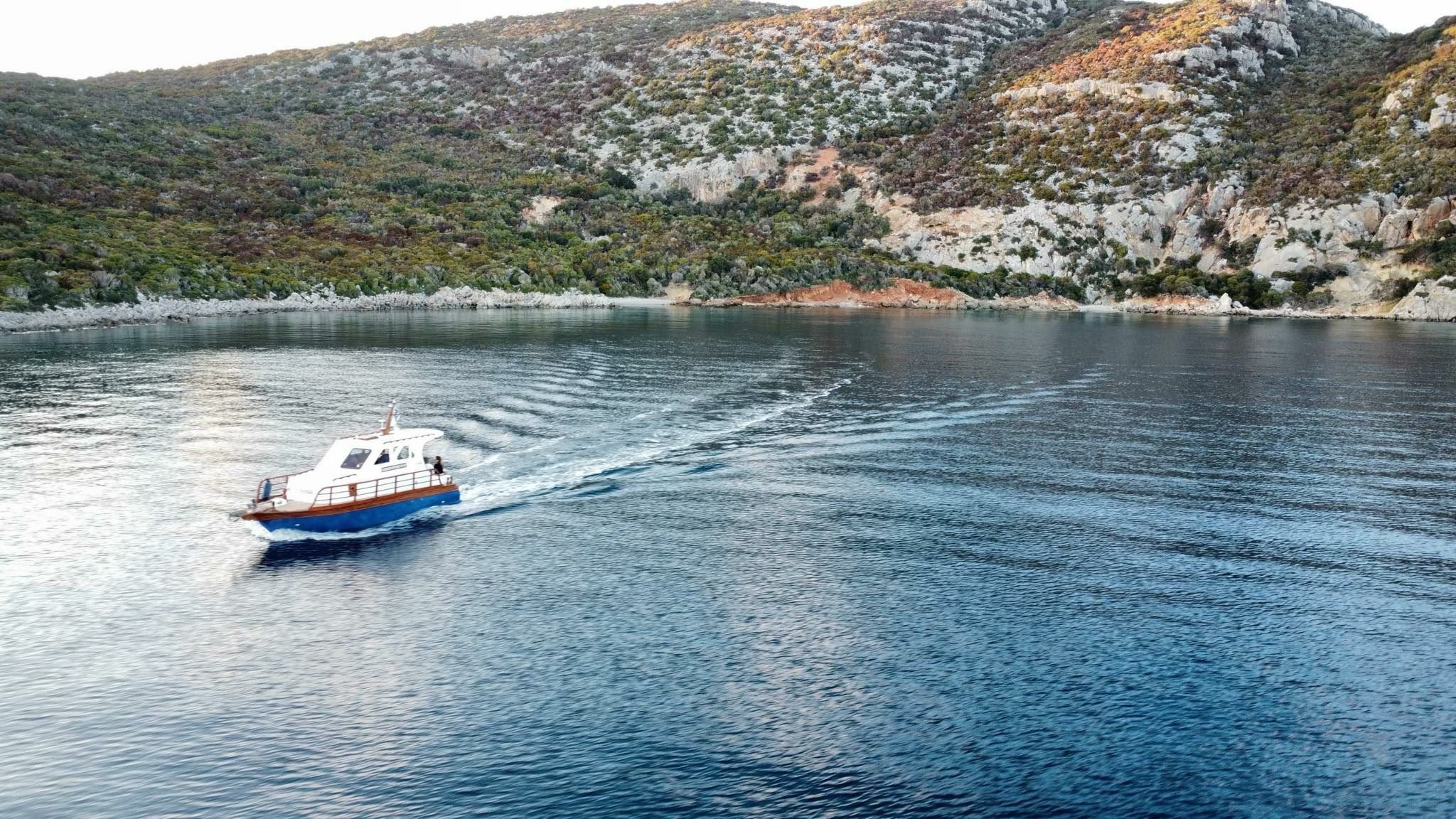 Custom Built 30 | Sapientza Cruiser