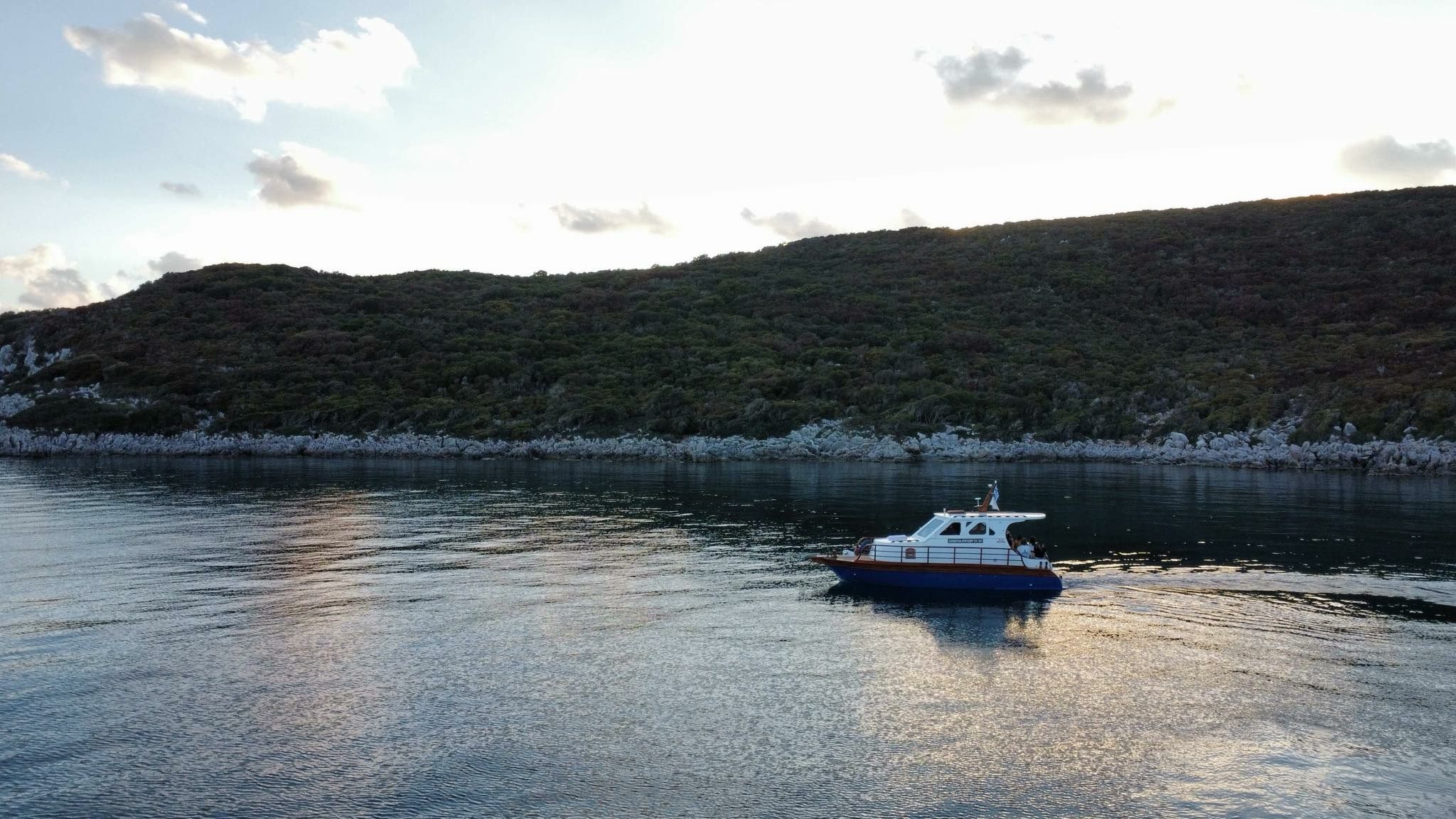 Custom Built 30 | Sapientza Cruiser