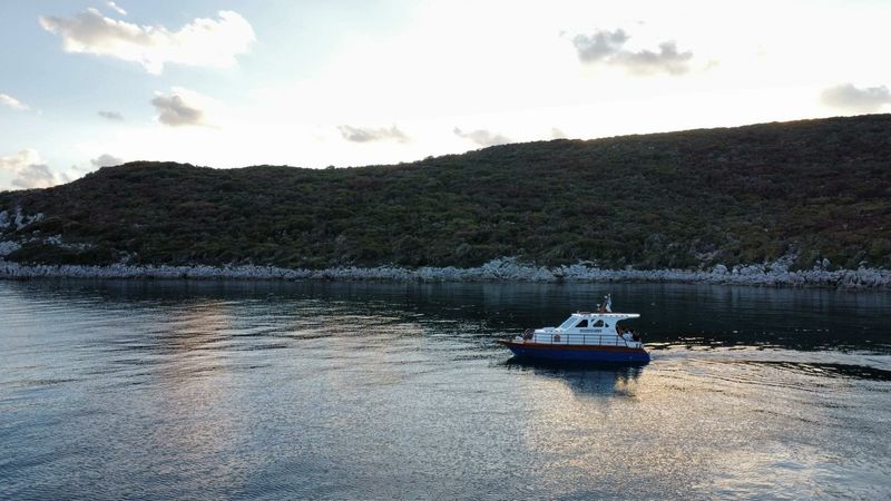 Custom Built 30 | Sapientza Cruiser