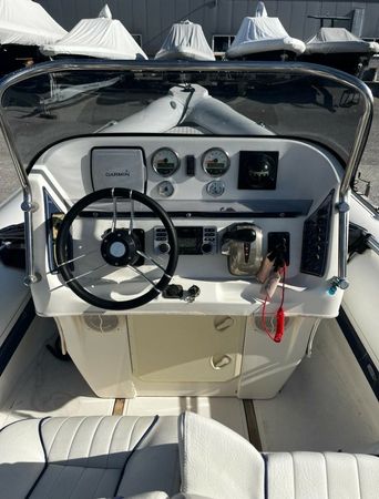 Cobra Yachts Elite | Calma