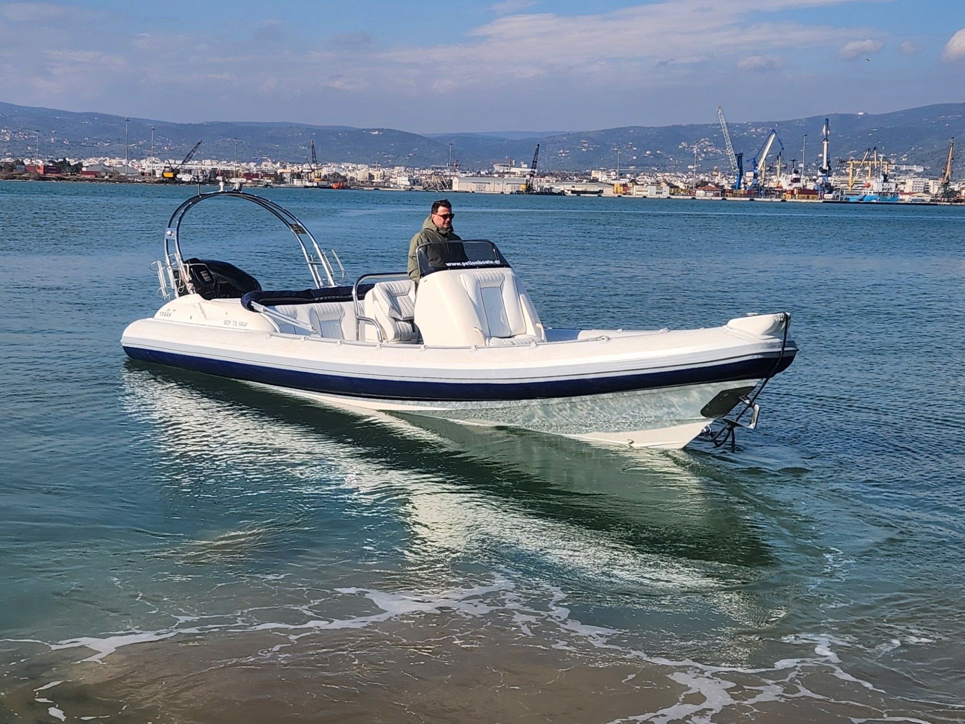 Cobra Yachts Elite | Calma