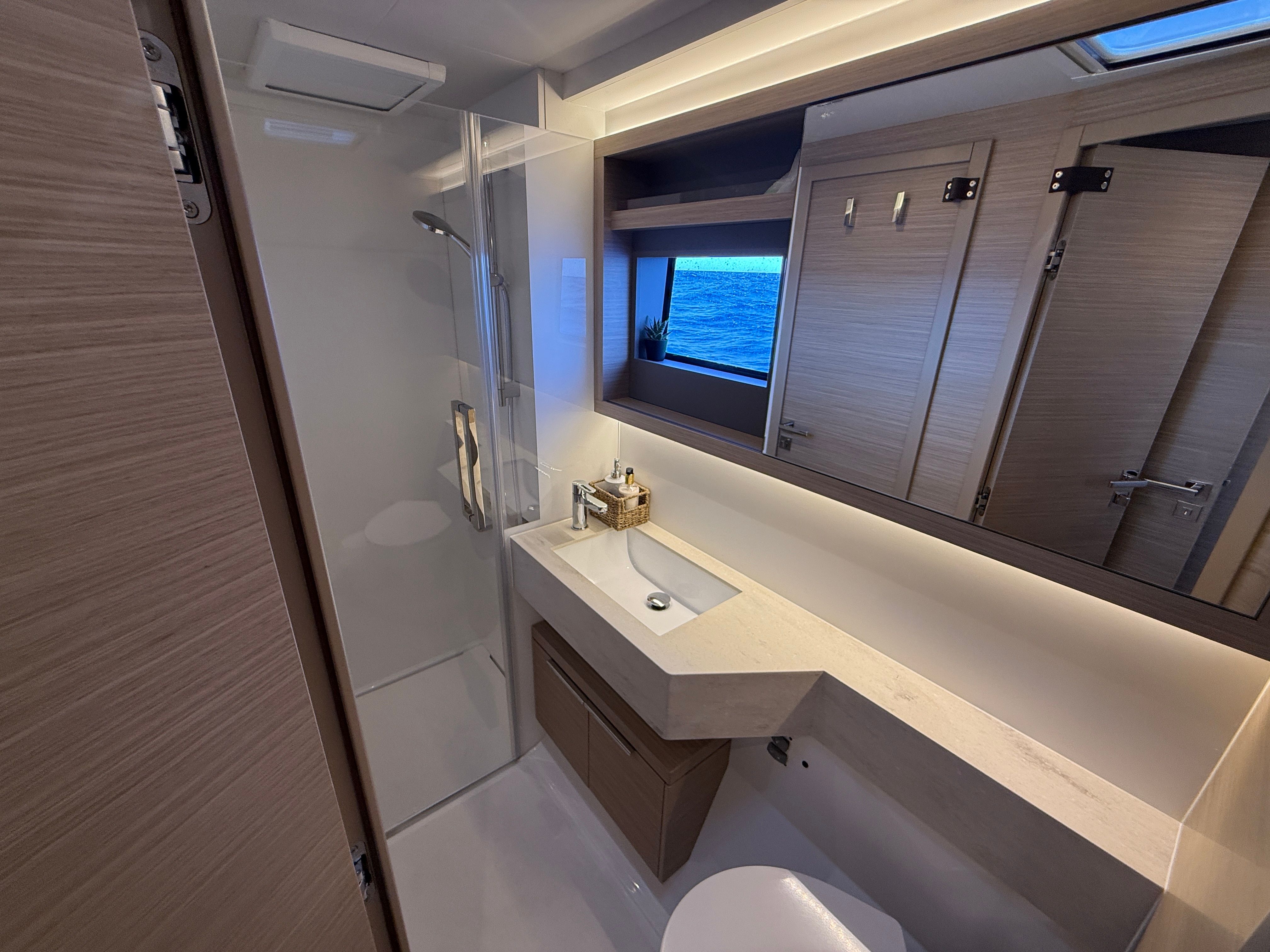 Lagoon 51 | Athena Blu