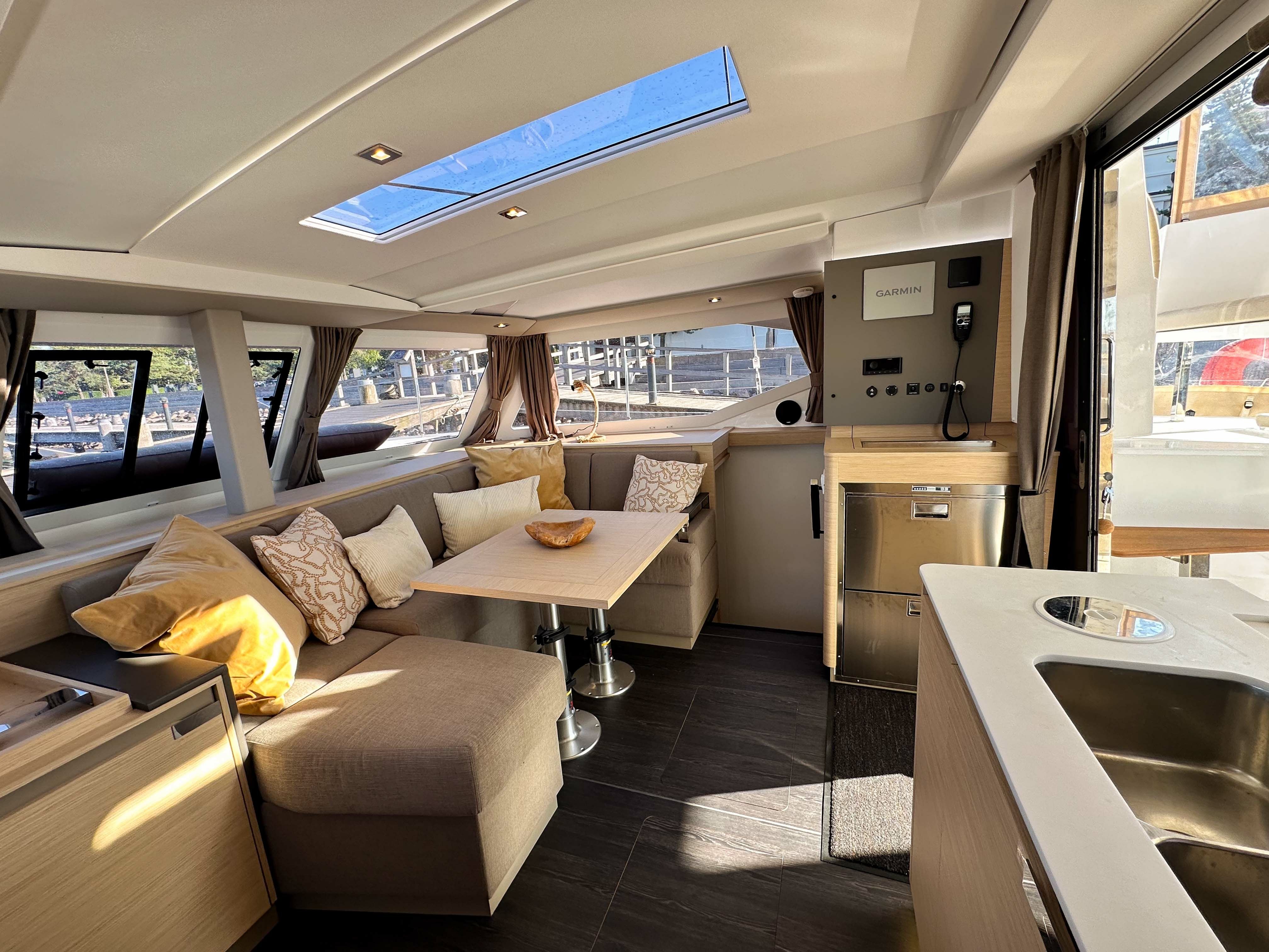 Fountaine Pajot Isla 40 | One of Us