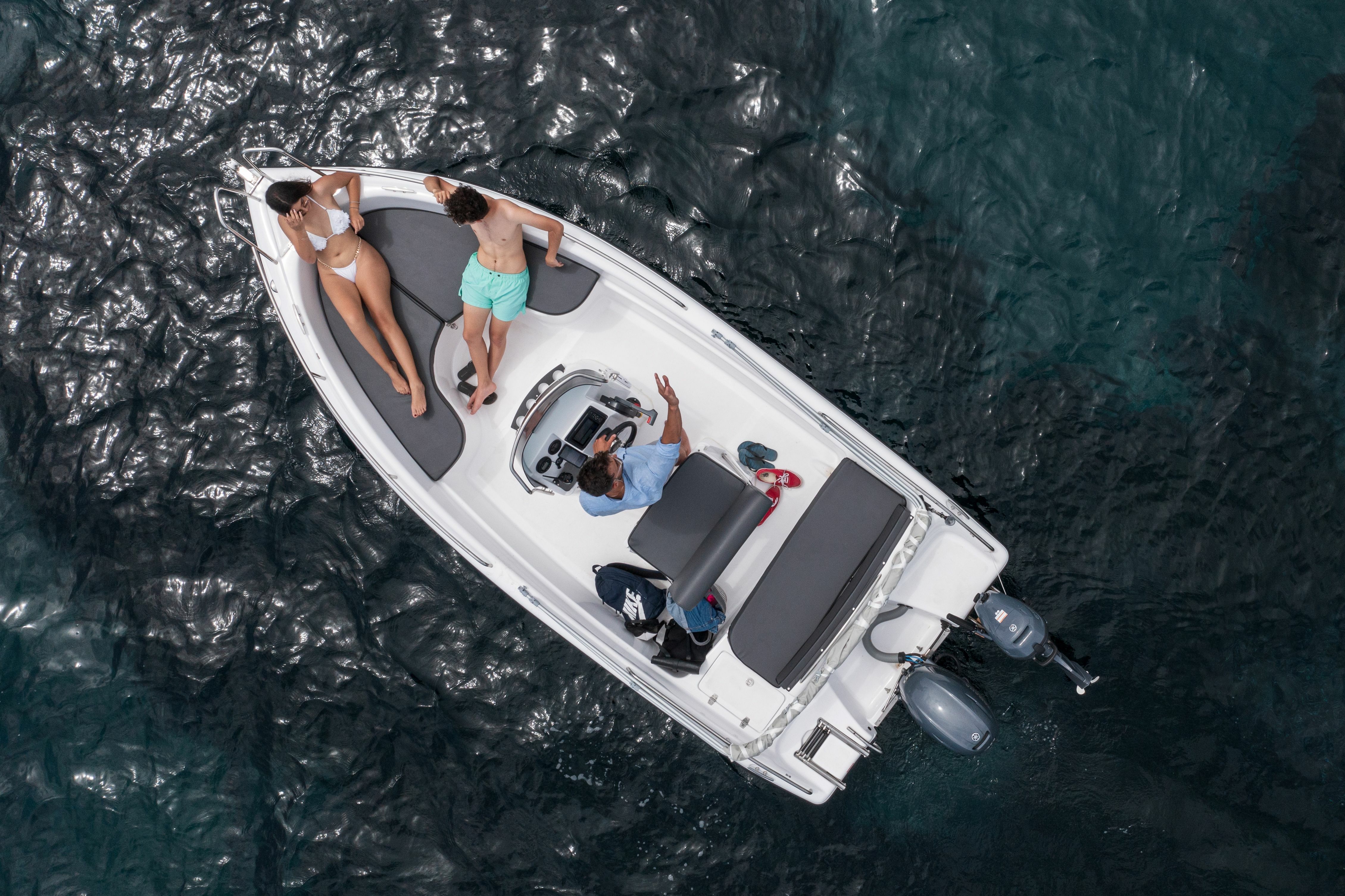 Poseidon Blu Water 170 | Dias