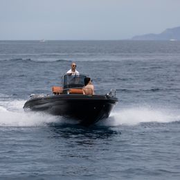 Ranieri 5.45 | Apollon