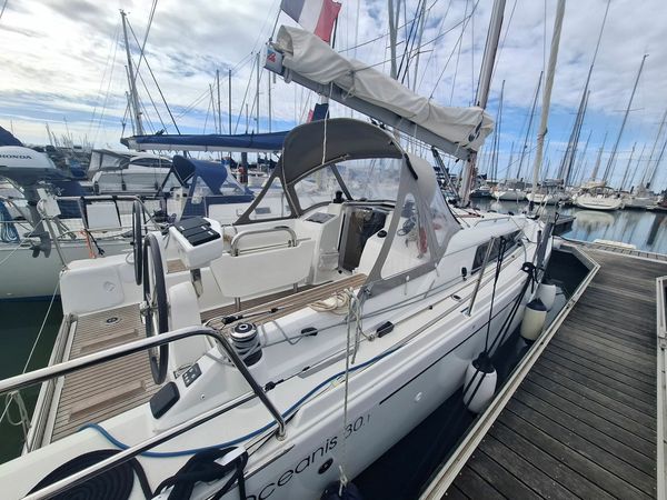 Beneteau Oceanis 30.1 | Petite Marie