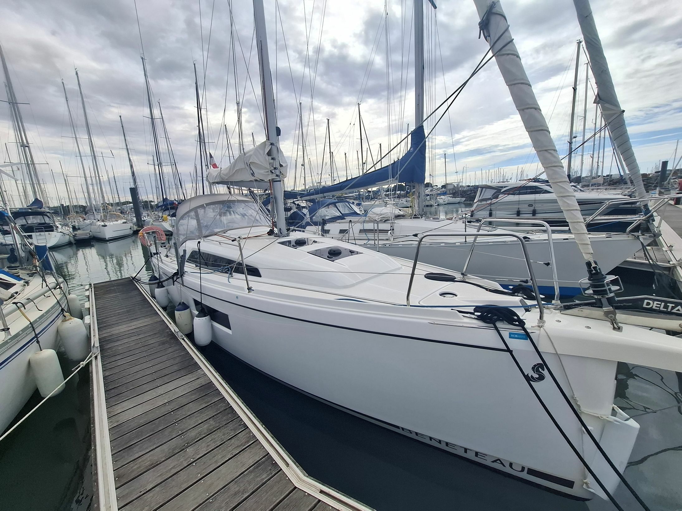 Beneteau Oceanis 30.1 | Petite Marie