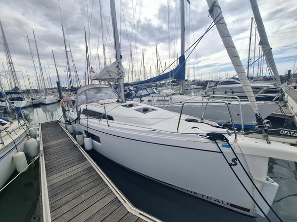 Beneteau Oceanis 30.1 | Petite Marie