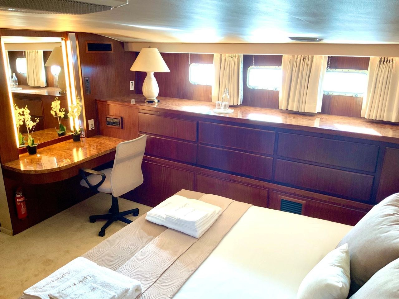 Hatteras 75 | Spica Primero