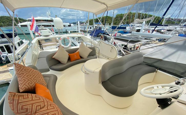 Azimut 46 | Aqua
