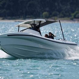 SuperRib 30 Cabin | Ladybug